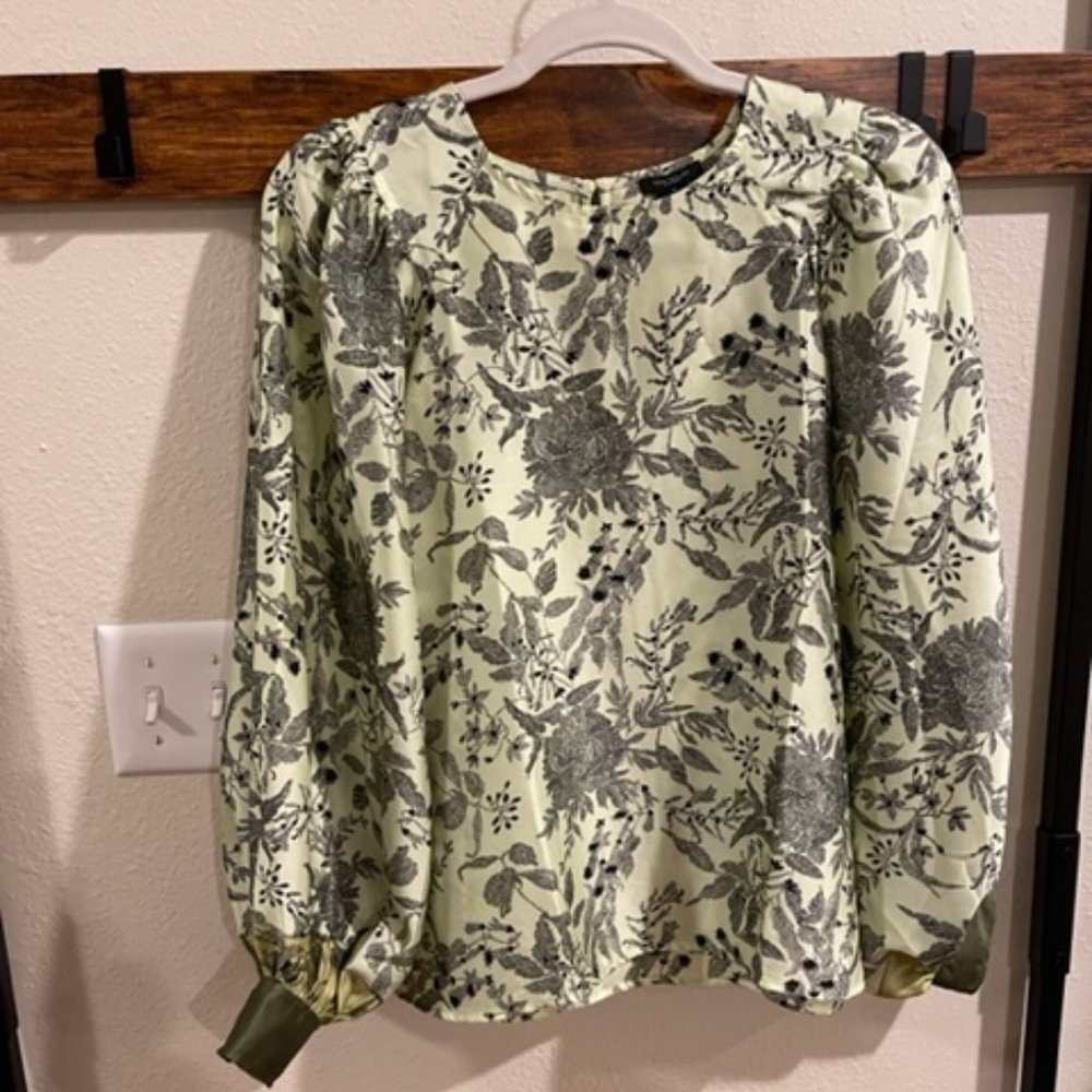 NWT Ann Taylor  Green Floral Blouse